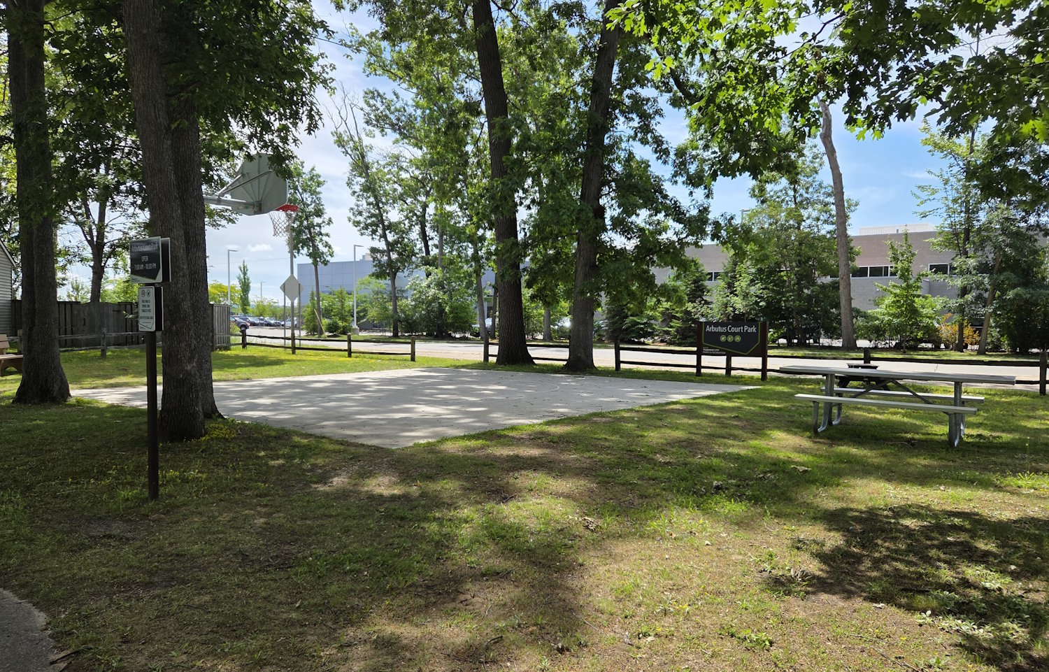 Arbutus Court Park